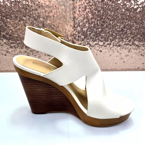 Michael Kors Josephine Wedge Sandals Heels 7M Cream Open Toe W/Buckle - Picture 6 of 10